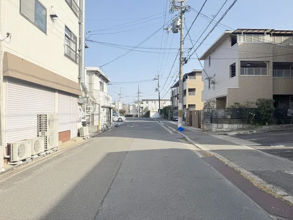 北側前面道路（幅員：約8.0ｍ）