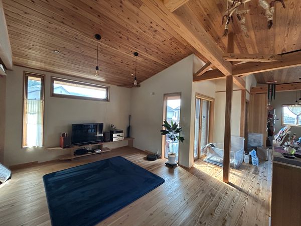 左京区上高野東山 リビング