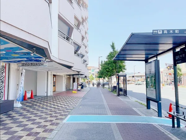 前面道路京都市バス「高木町」停