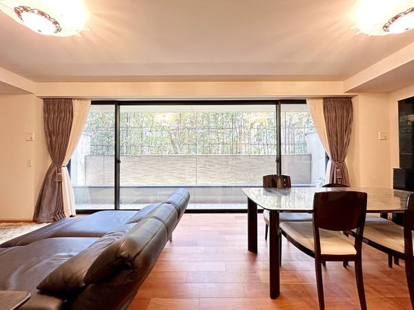 J.GRAN THE HONOR下鴨糺の杜 リビング J.GRAN THE HONOR下鴨糺の杜 リビング