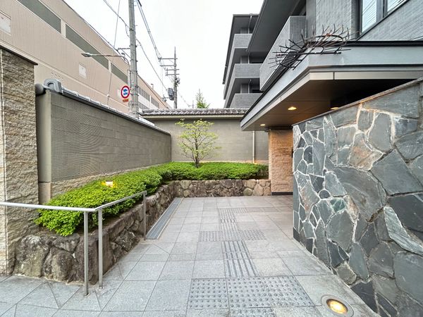 ネバーランド京都下鴨東 エントランス