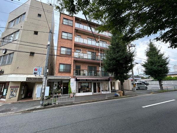 シャルマン植物園ハイツ 外観