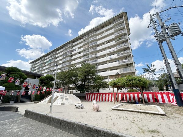山科団地D棟 外観 山科団地D棟 外観