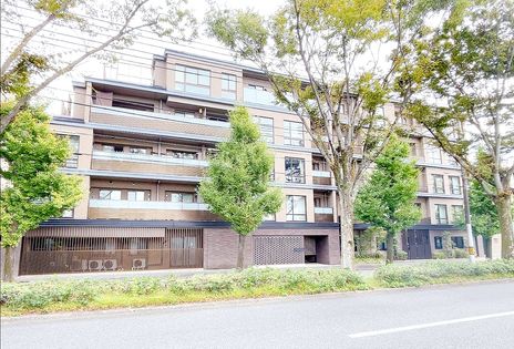 プラウド京都白川通 外観