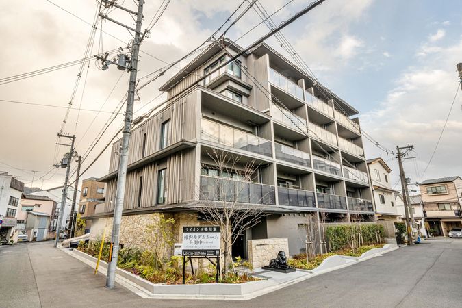 ライオンズ鴨川東 外観