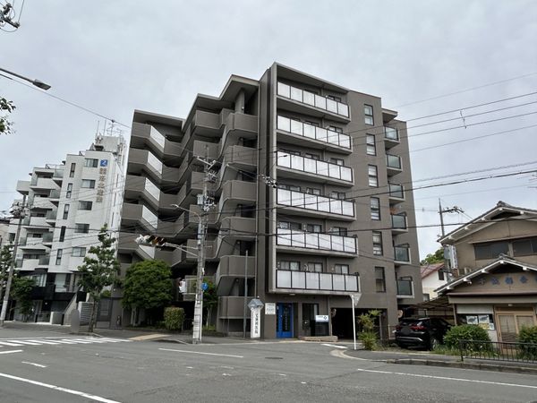 パークノヴァ松ヶ崎 外観