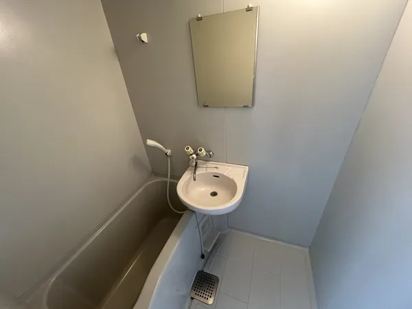 賃貸部分（２０５号室）