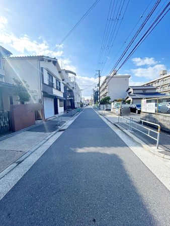 大阪市東淀川区豊新1丁目 前面道路含む外観 前面道路含む外観