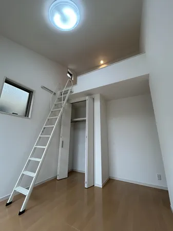 洋室（約5.5帖）