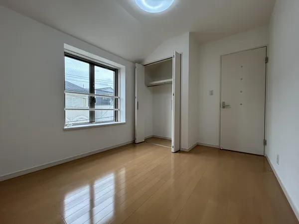 洋室（約5.0帖）