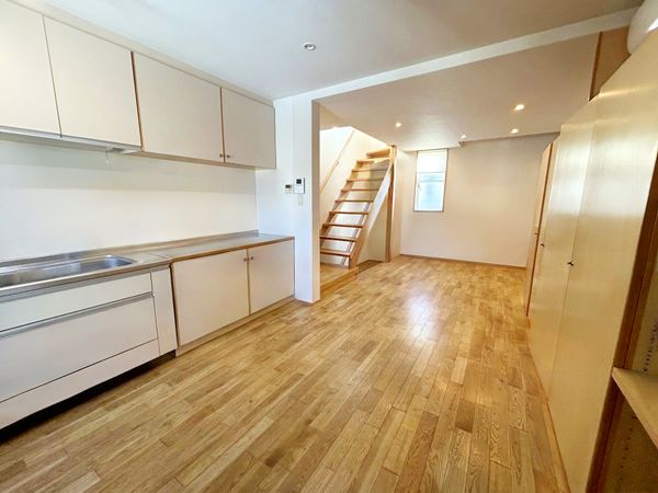 住之江区粉浜西2丁目 戸建 リビング 住之江区粉浜西2丁目 戸建 リビング