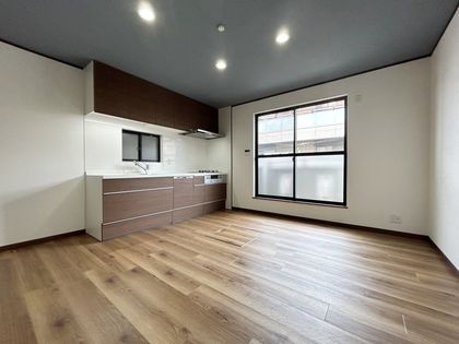 遠里小野7丁目 中古戸建 リビング