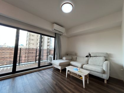 ブランニードタワー長居ガーデンスクエア リビング