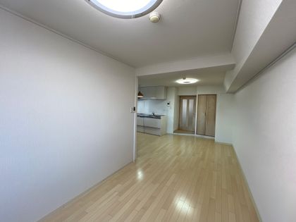 フルーレゾン田辺本町 リビング