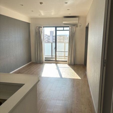 ルネブライトガーデン リビング