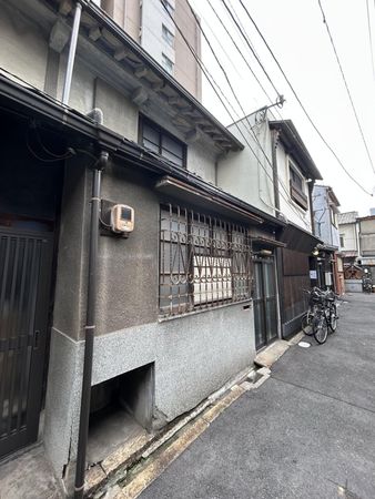 大阪市中央区谷町六丁目連棟 庭 大阪市中央区谷町六丁目連棟 庭