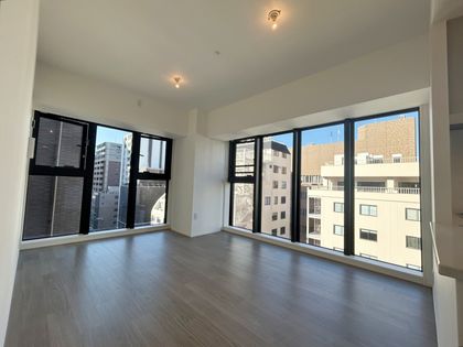 ジオタワー堺筋本町 リビング