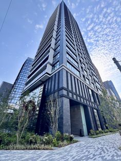 ジオタワー堺筋本町 外観