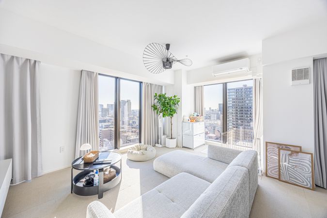 ジオタワー堺筋本町 リビング ジオタワー堺筋本町 リビング