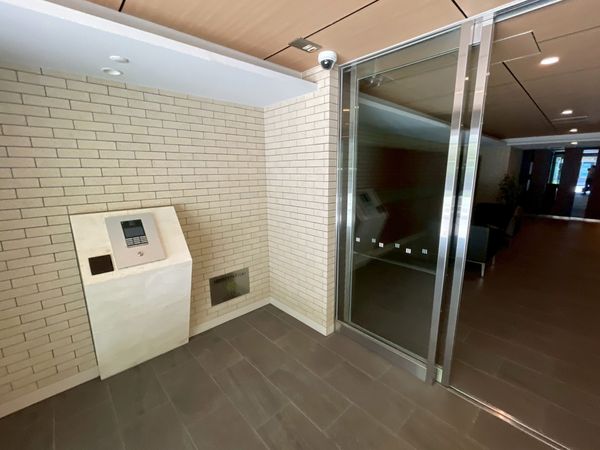 プレサンスロジェ堺筋本町 エントランス プレサンスロジェ堺筋本町 エントランス