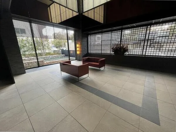 エントランスホール