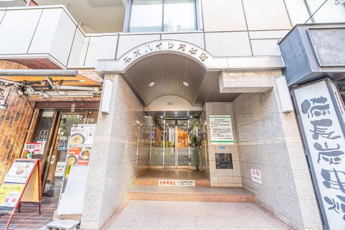 ネオハイツ内本町 エントランス