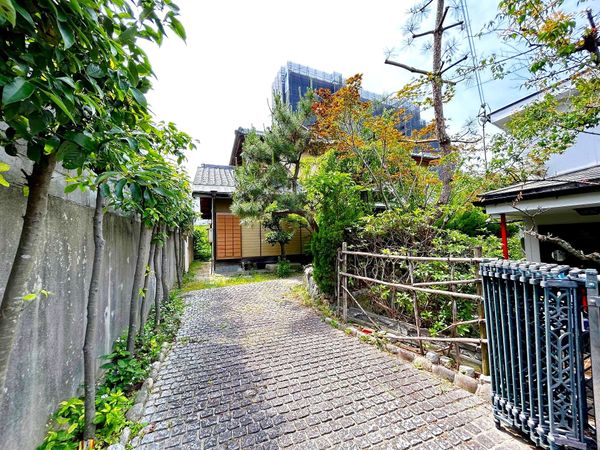 千里山月が丘 古家付き土地 土地写真 千里山月が丘 古家付き土地 土地写真