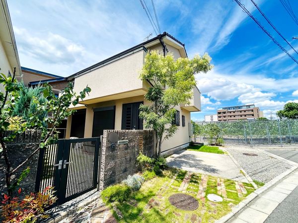 吹田市円山町 中古戸建 外観 吹田市円山町 中古戸建 外観