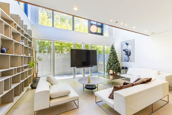 吹田市藤白台2丁目 中古戸建 リビング