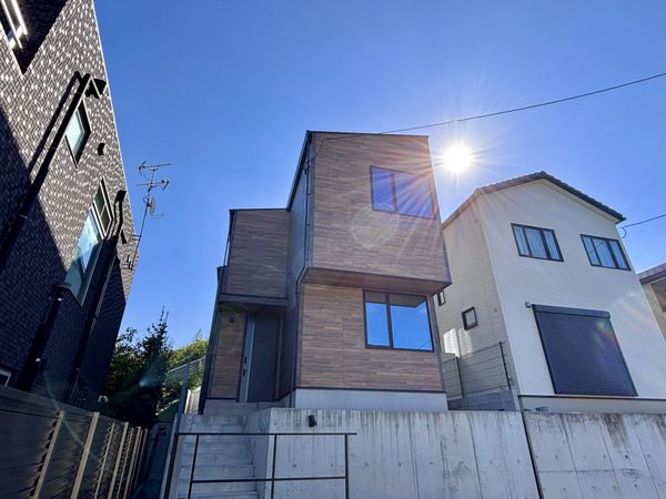 千里山西3丁目 新築戸建 外観 千里山西3丁目 新築戸建 外観