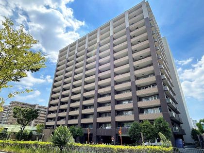 リーザス南千里 外観