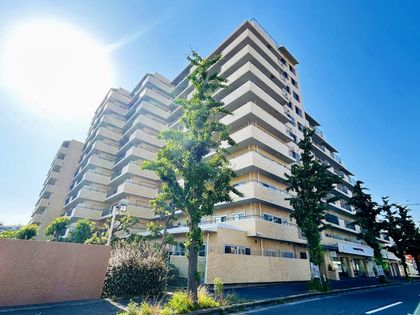 緑地公園プライムハイツ 外観