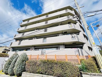 プラネ吹田山手町アーバンビュー 外観