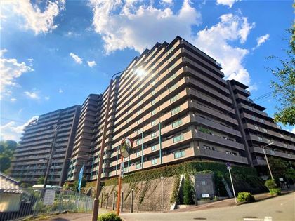 レジオンスクエア緑地公園 2番館 外観