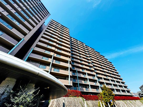 レジオンスクエア緑地公園 4番館 外観