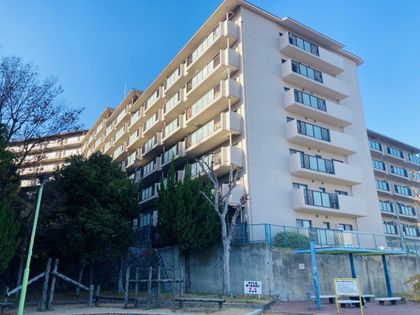 サンヴェール千里緑地公園 4号棟 外観 サンヴェール千里緑地公園 4号棟 外観