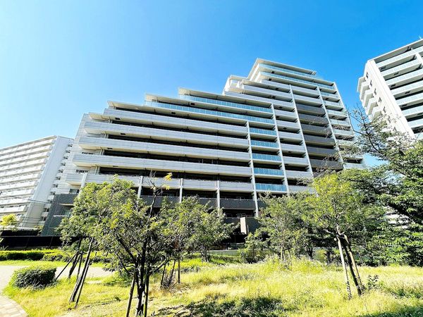 グランファースト千里桃山台 6号棟 外観