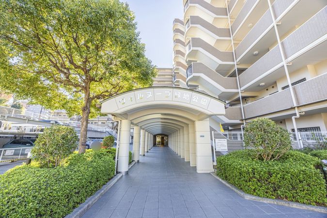 ヴィルヌーブ緑地公園 外観 ヴィルヌーブ緑地公園 外観