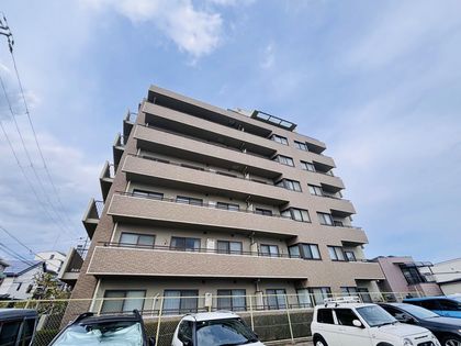 ステイツ千里山手町 外観