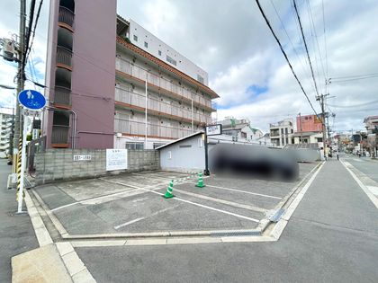 東淀川区豊里5丁目 前面道路含む外観