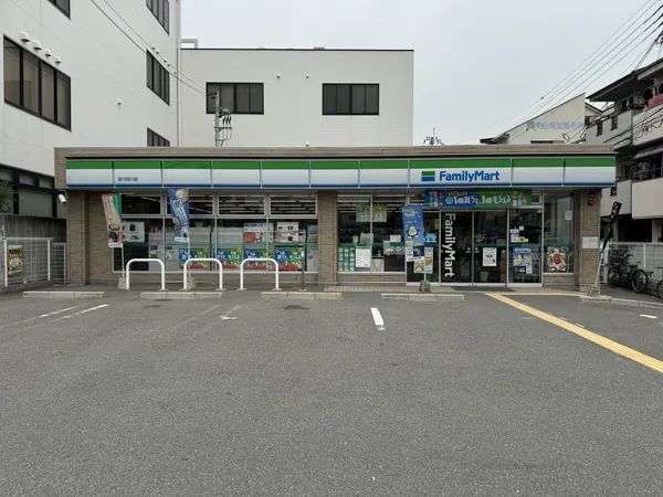 徒歩2分。