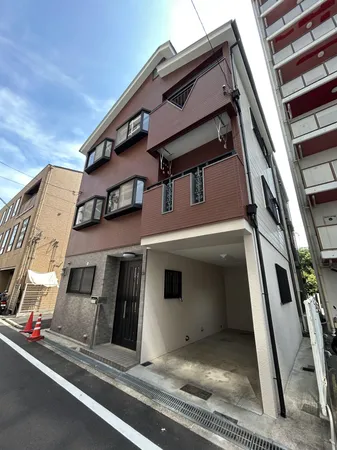 木・鉄筋コンクリート造スレートぶき４階建