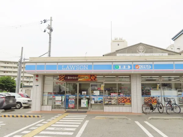 徒歩2分。