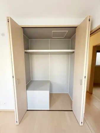 洋室約6.2帖の収納