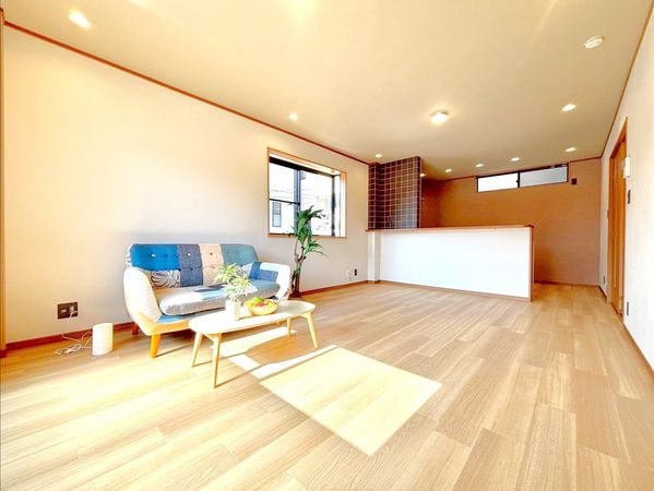 東淀川区下新庄4丁目 リビング