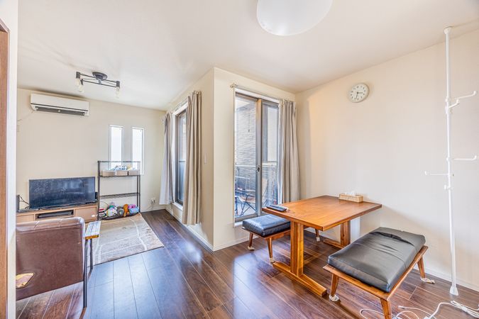 東淀川区大桐3丁目 リビング