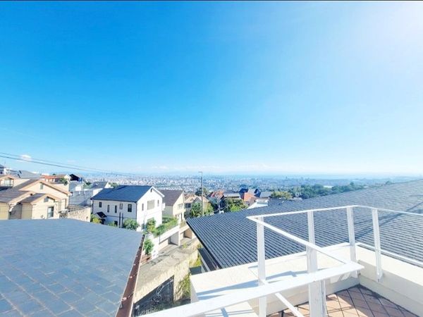 西宮市苦楽園三番町 戸建 バルコニー