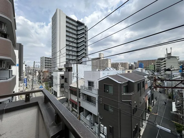 4階バルコニーからの眺望是非一度現地をご内覧くださいませ。