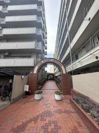 コスモハイツ新大阪 エントランス エントランス