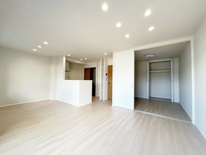 レジオン上新庄ユメリア リビング